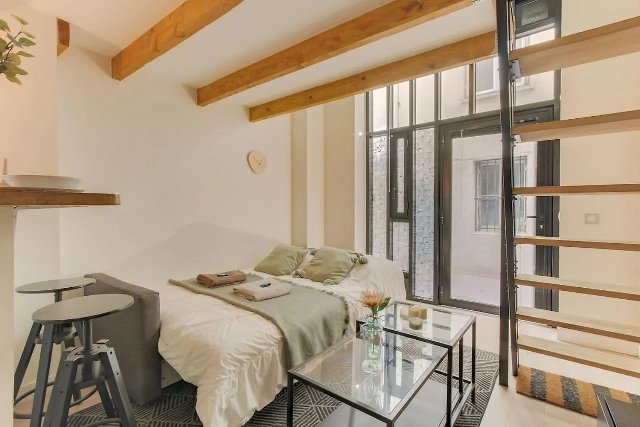 Apartamento Loft Design For 4 People In Heart Of